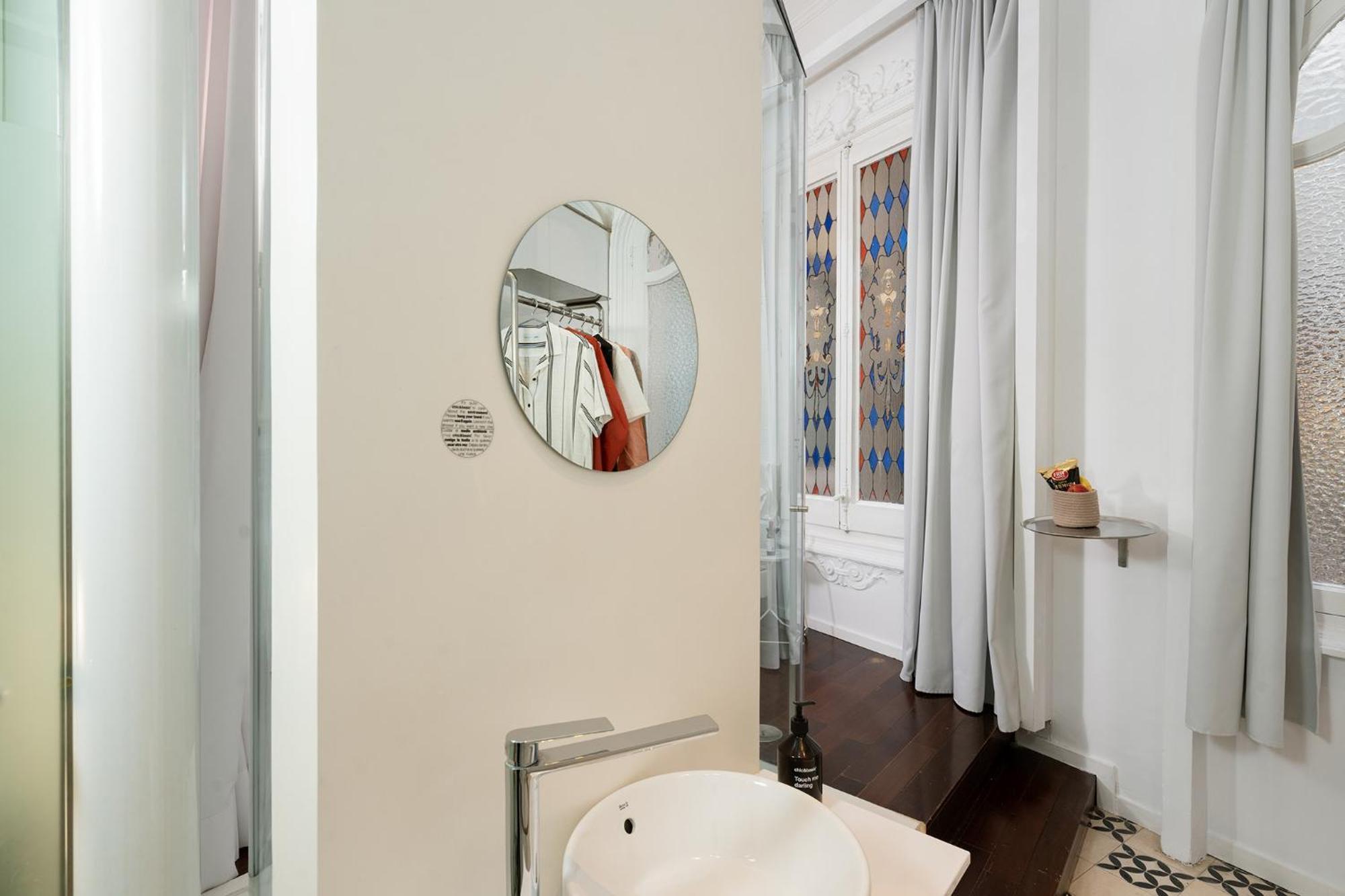 Chic & Basic Born Boutique Hotel บาร์เซโลนา ภายนอก รูปภาพ