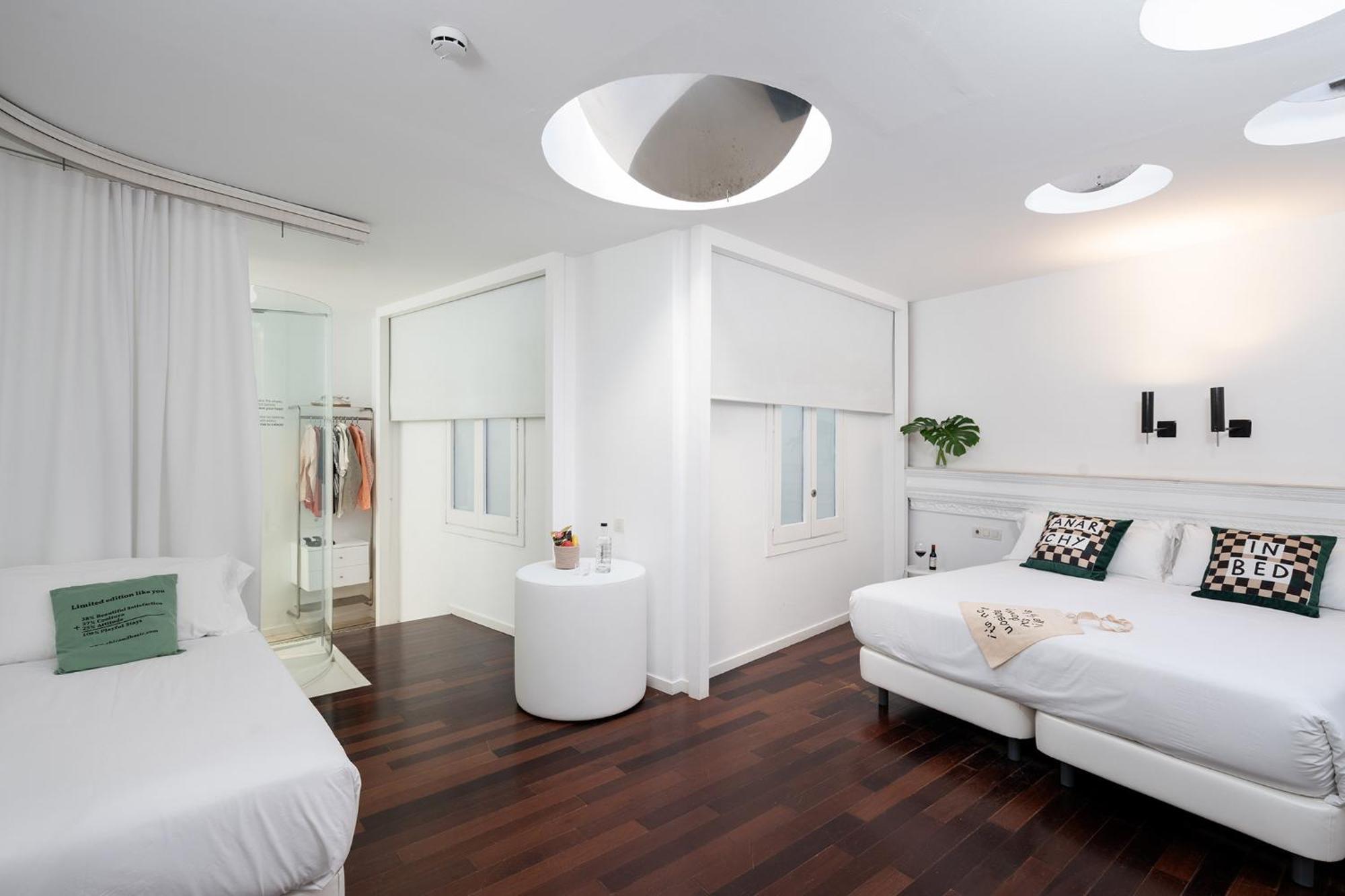 Chic & Basic Born Boutique Hotel บาร์เซโลนา ภายนอก รูปภาพ