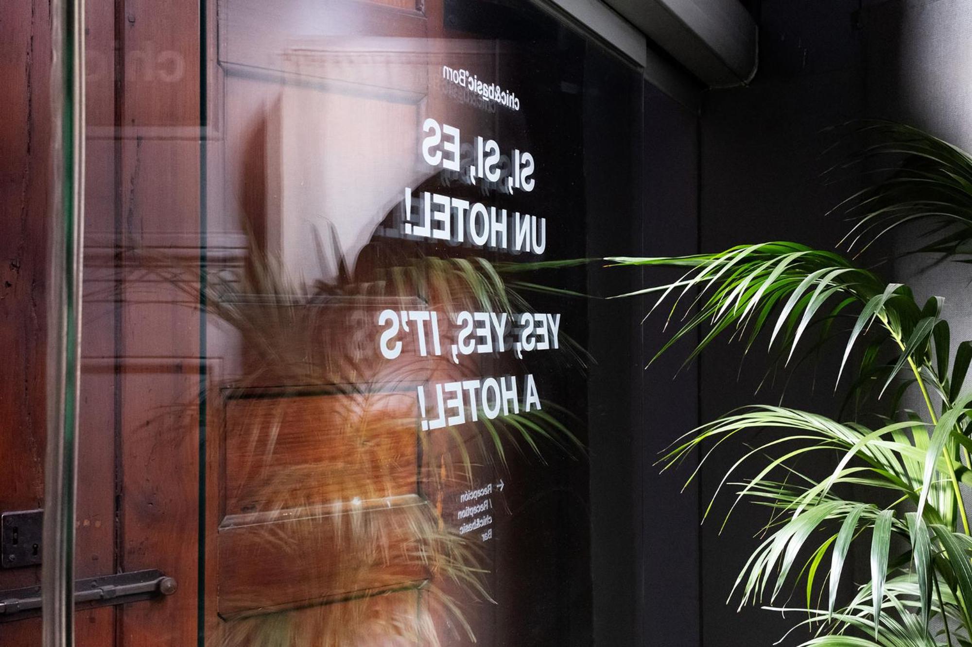 Chic & Basic Born Boutique Hotel บาร์เซโลนา ภายนอก รูปภาพ