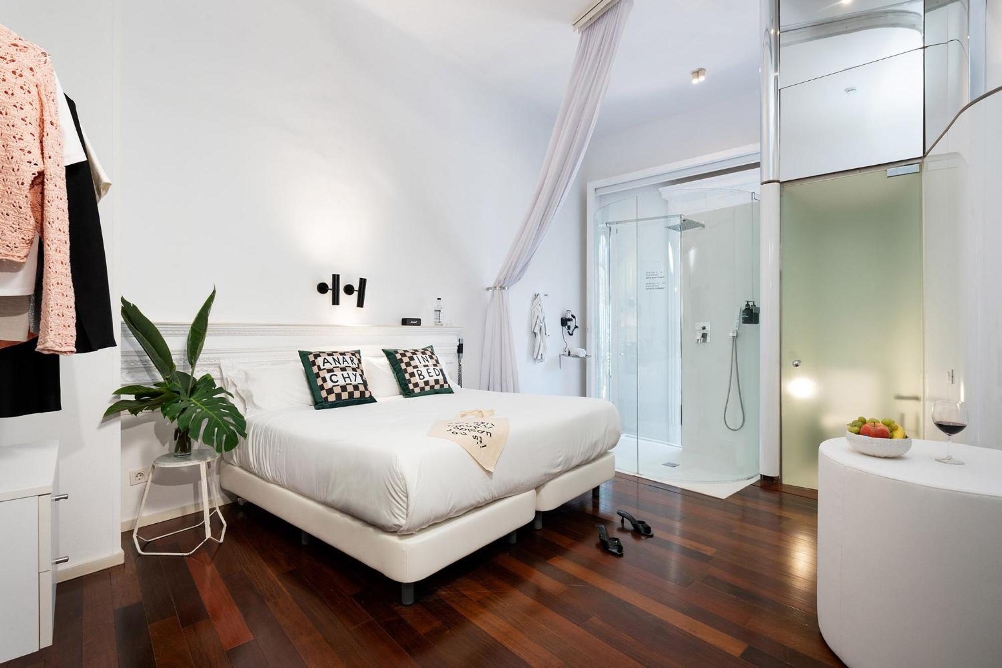 Chic & Basic Born Boutique Hotel บาร์เซโลนา ภายนอก รูปภาพ